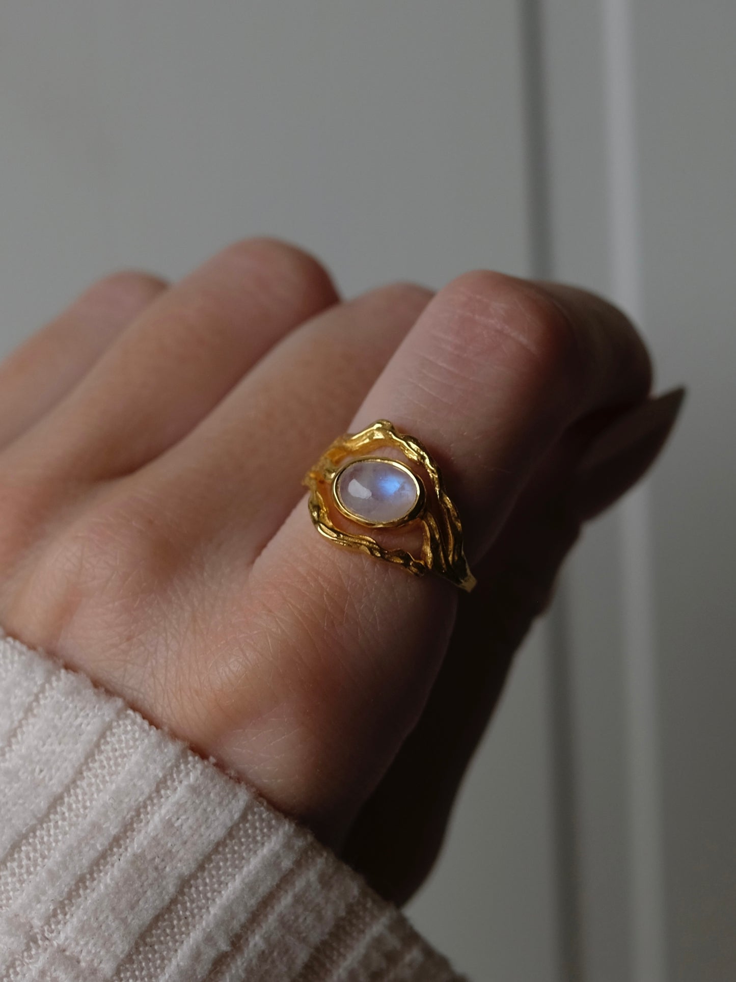 Thalassa ring gold