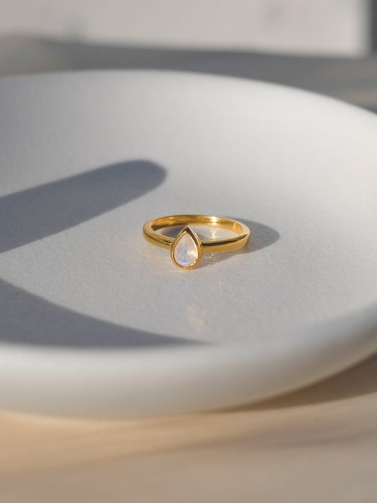 Moonstone dewdrop mini